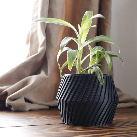 Swirl - Indoor Planter Pot